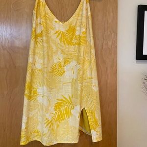 Yellow Skylar+Madison Mini Dress w slit